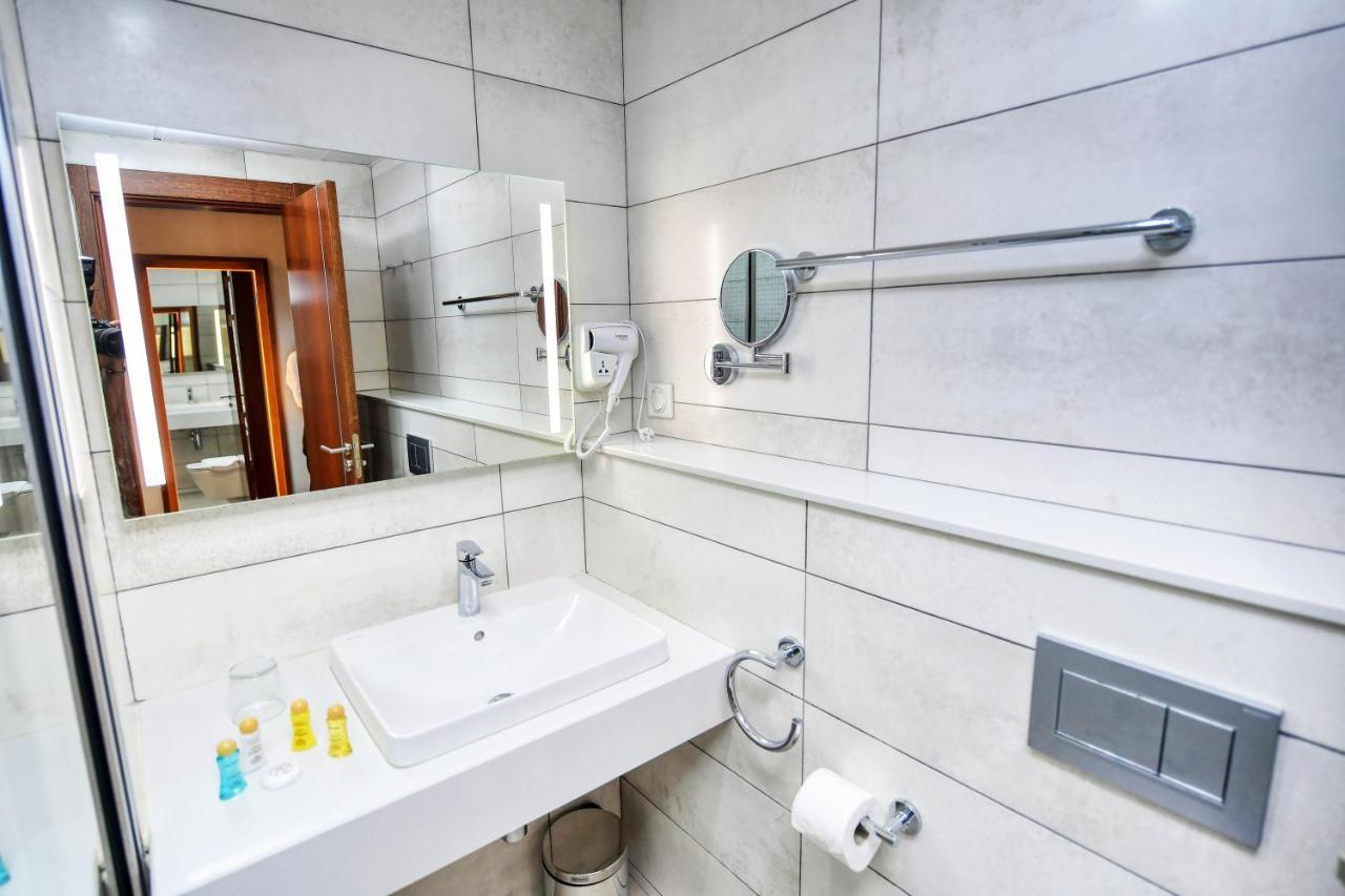 Le Palme Hotel Oran Eksteriør billede