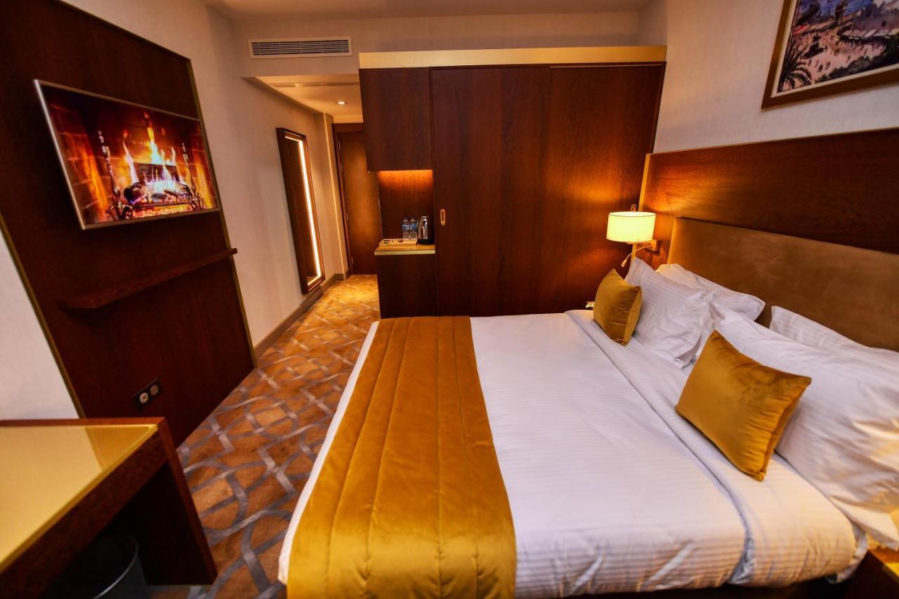Le Palme Hotel Oran Eksteriør billede